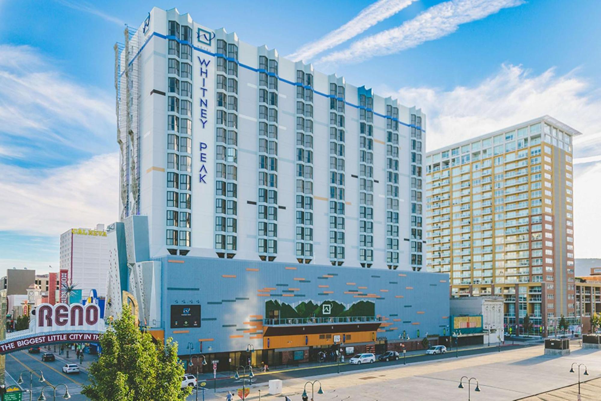 Whitney Peak Hotel Reno, Tapestry Collection By Hilton Eksteriør billede