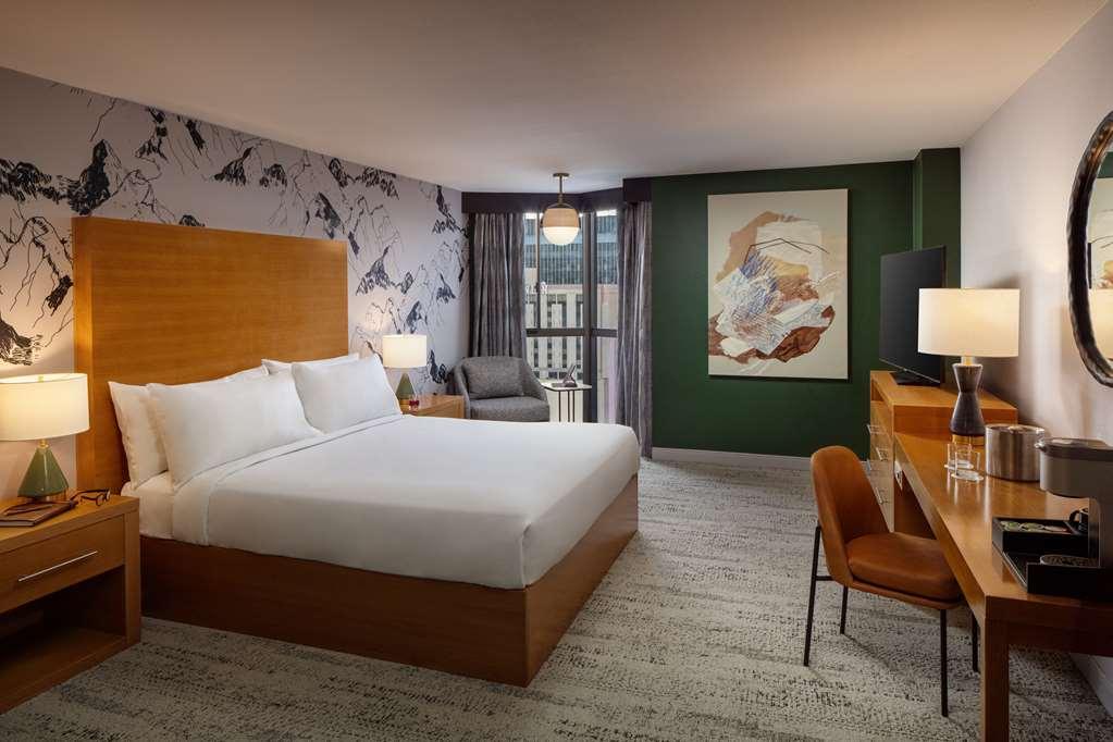 Whitney Peak Hotel Reno, Tapestry Collection By Hilton Værelse billede